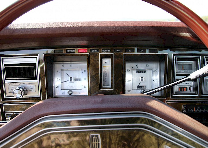 Lincoln Blick auf Cockpit-Displays